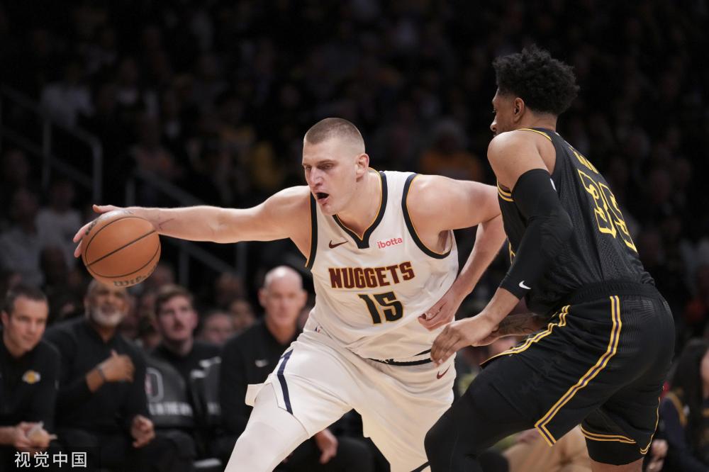 恰到好处地 恰到好处地